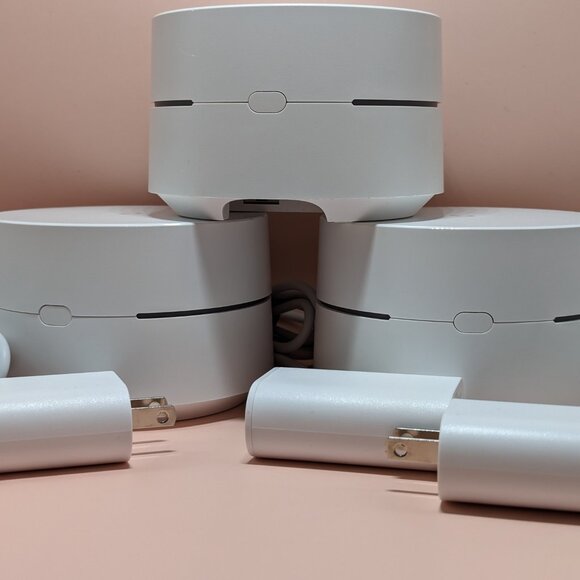 Google WiFi system, 3-Pack - Router - Picture 2 of 4